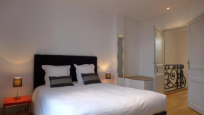  Les Versaillaises B&B  Версаль